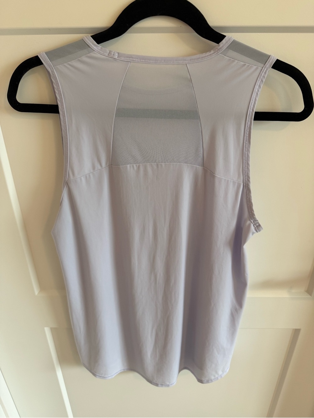 Lululemon Light Purple Mesh Panel Sleeveless Workout Tank Top Relaxed Fit Size S - Picture 2 of 4
